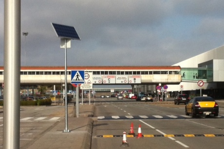 BADÉN REDUCTOR DE VELOCIDAD ECOBAM 800/40 EN AEROPUERTO BARCELONA