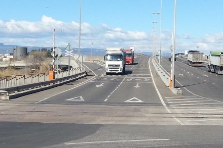 Badenes Reductores de Velocidad en Puerto de Tarragona- Imagen 3